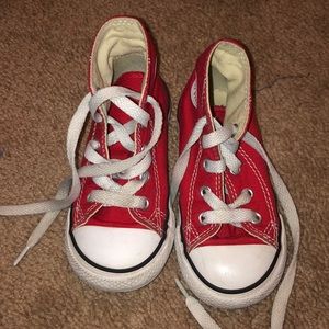 Red converse